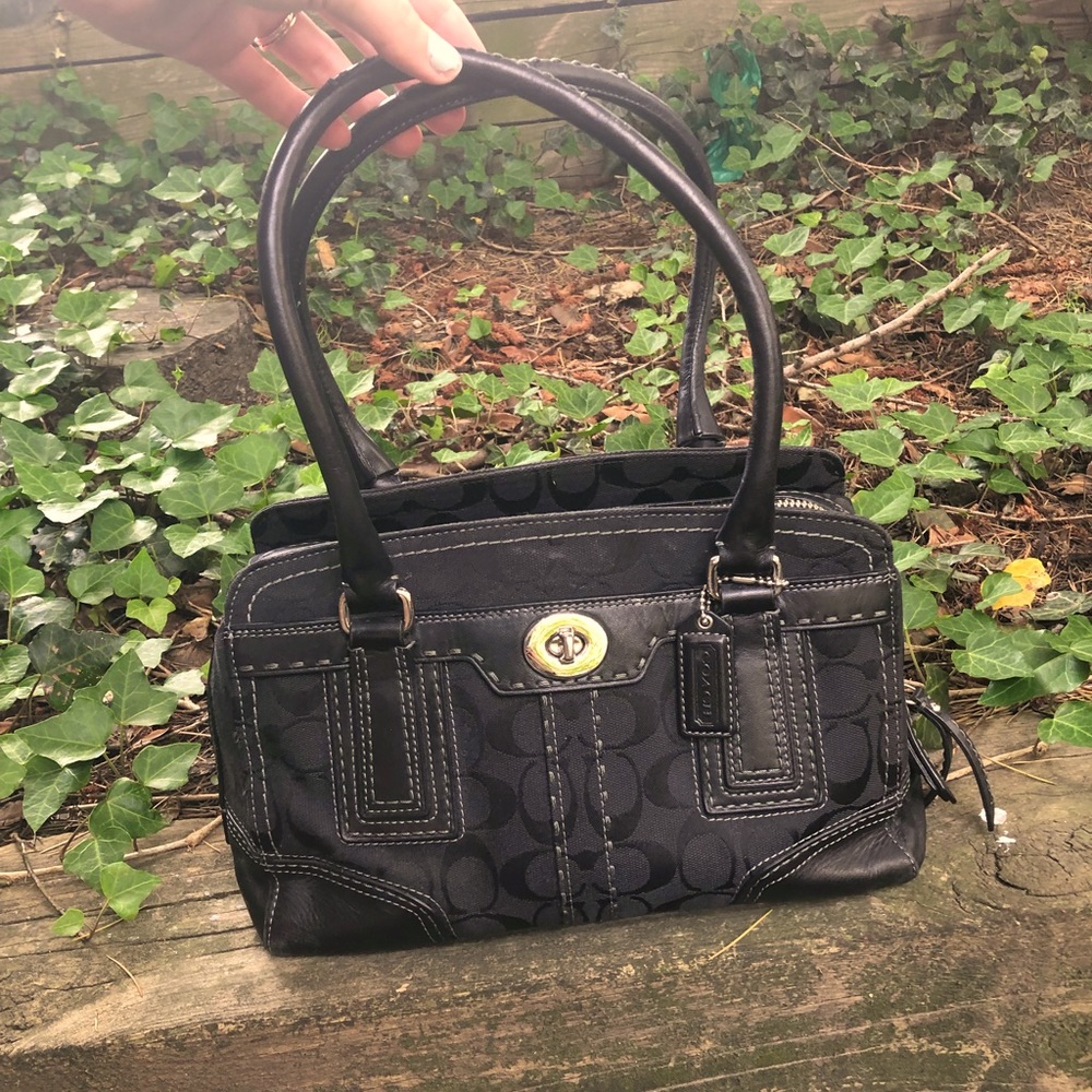 Coach Signature Black Satchel Handbag Serial